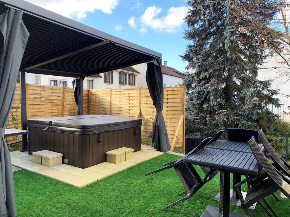 Patio, BBQ facilities, Balcony/Terrace, Spa and wellness centre/facilities