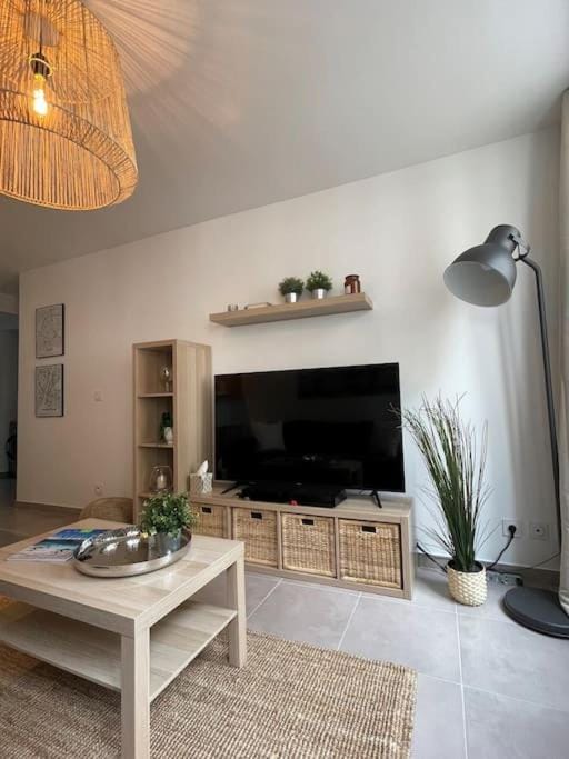 Démentiel T2 en centre-ville - accessible à pied Apartment in Île-de-France