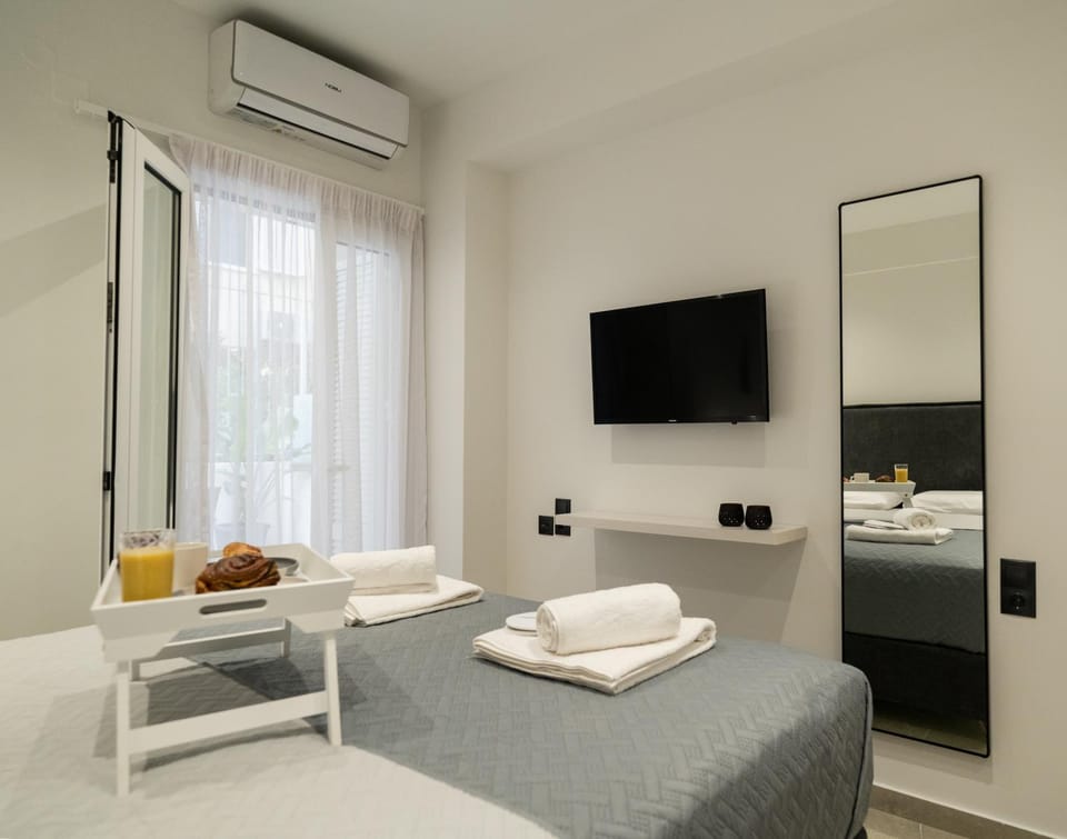 Noema Urban Living Apartment in Heraklion
