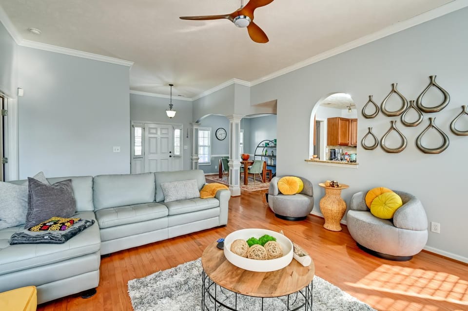Hope Mills Family Home w/ Huge Backyard! House in South Carolina