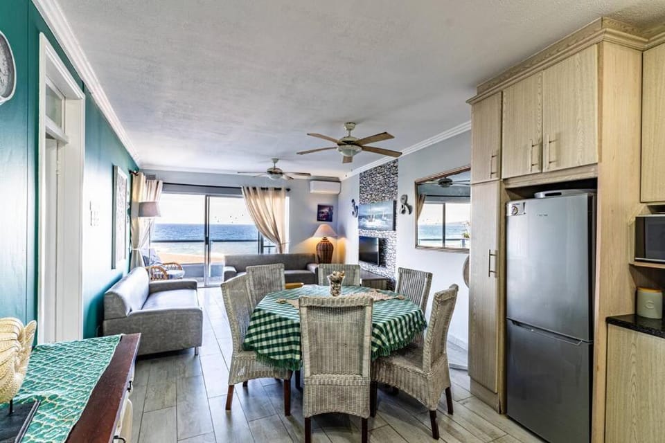 Coastal Charm Hideaway Apartment in Dolphin Coast