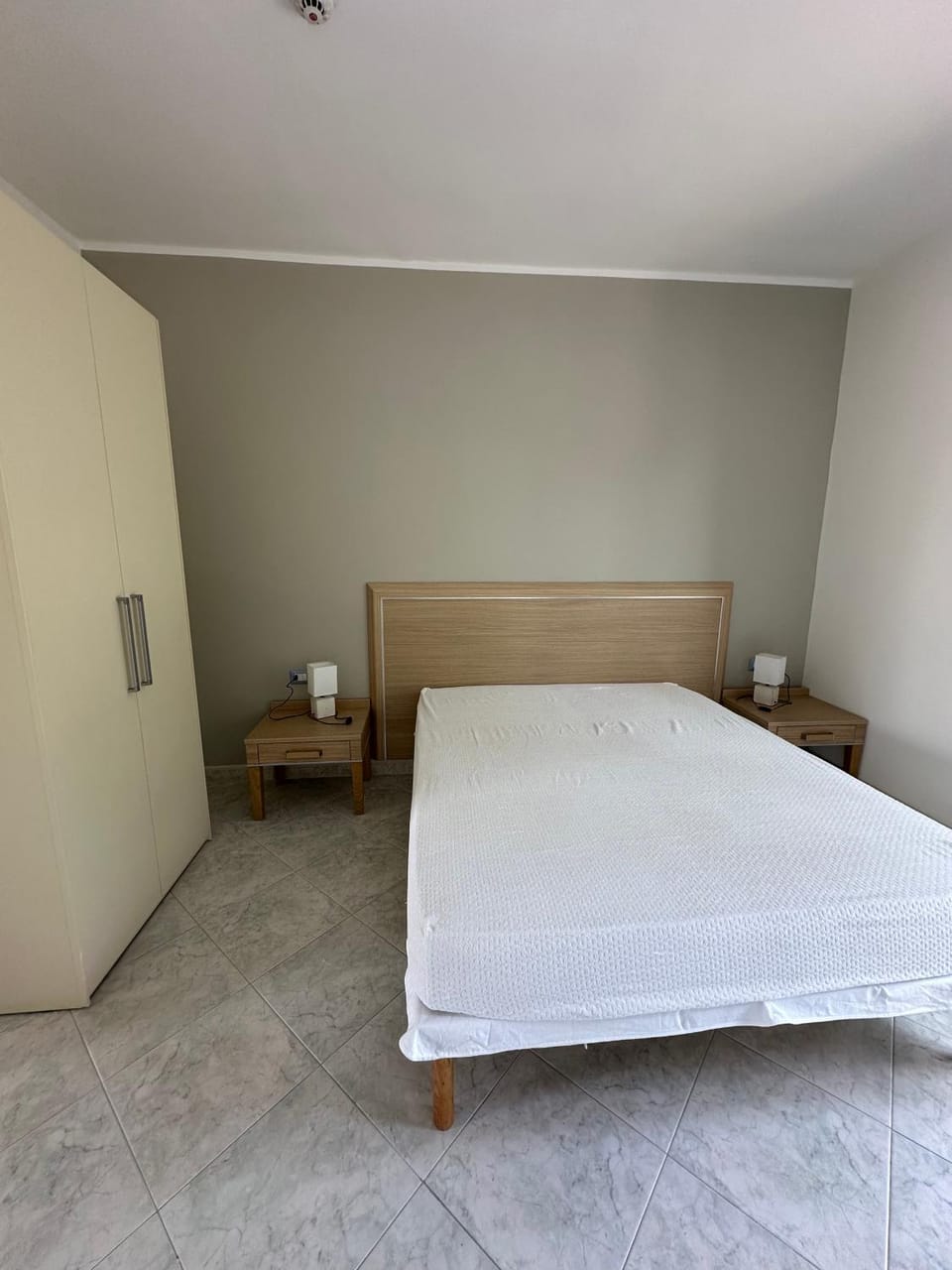 Bed, Bedroom, wardrobe