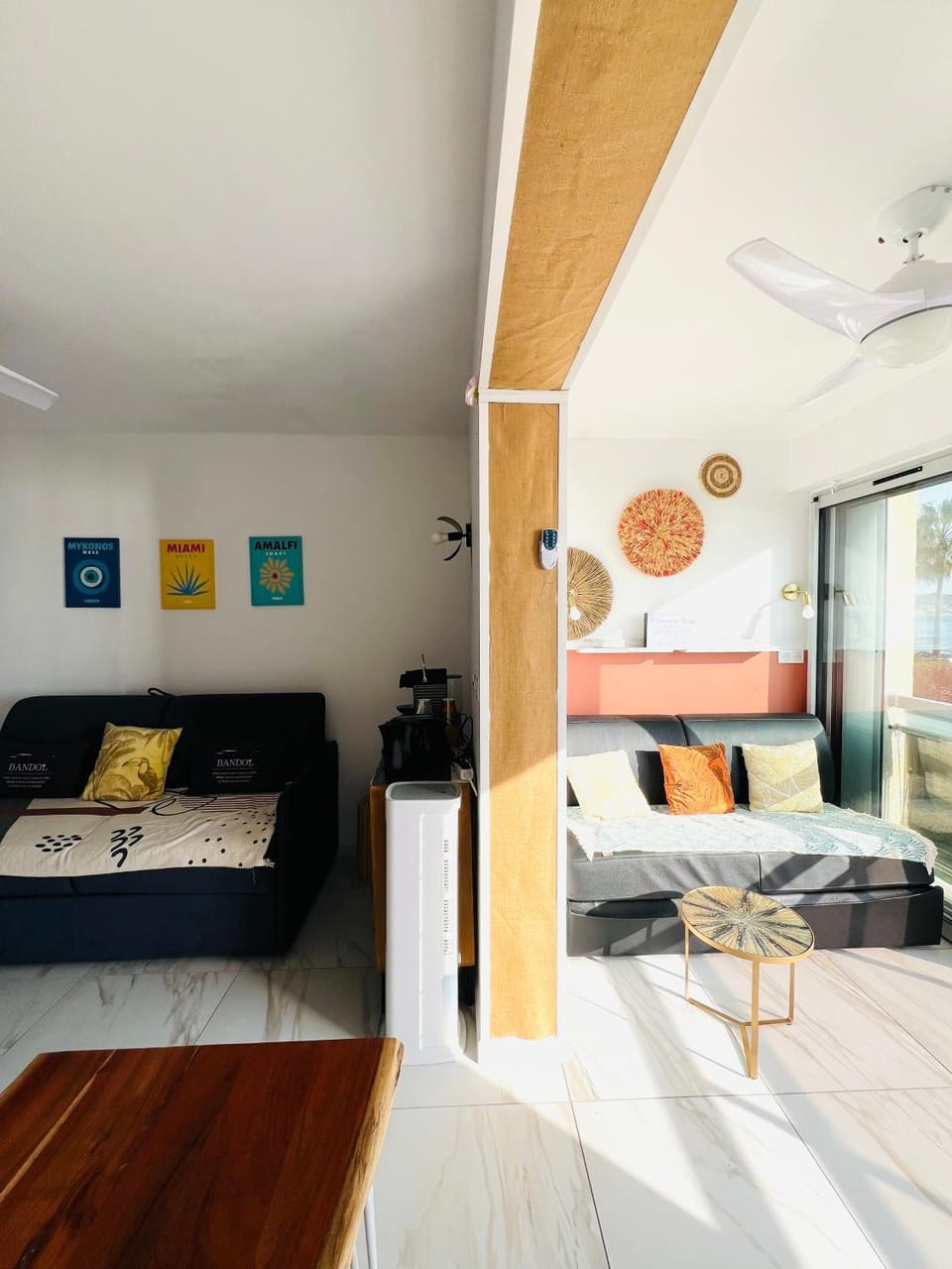 Living room, Photo of the whole room, Seating area, Bedroom