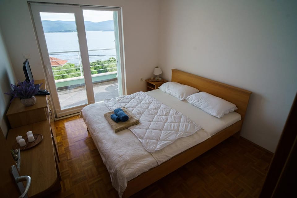 Apartment “BEL PONTE” Komarna Apartment in Dubrovnik-Neretva County