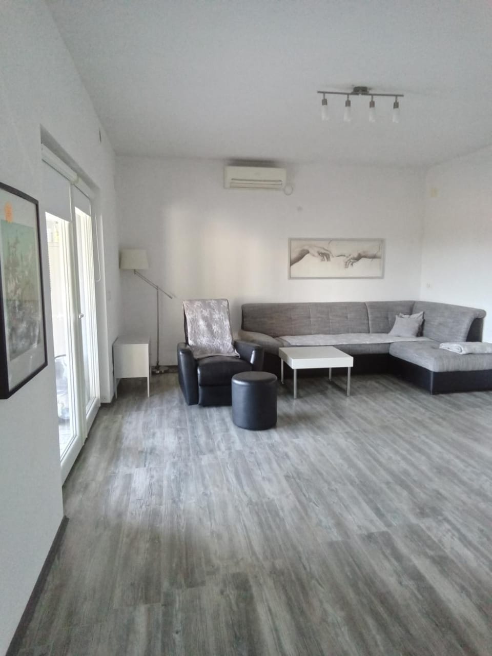 JEDRO 100 m2 Apartment in Dubrovnik-Neretva County