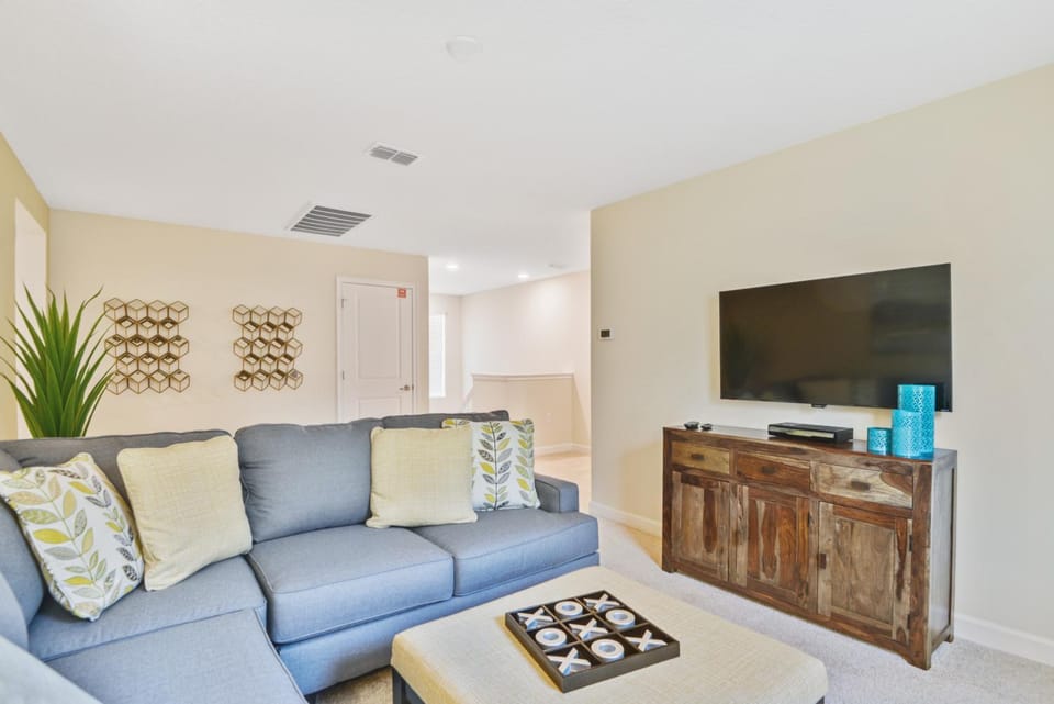 1588TL- The Retreat at ChampionsGate villa Villa in Four Corners