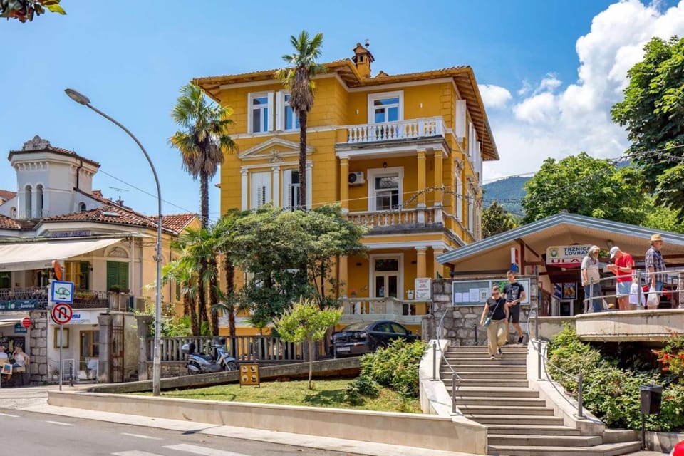 Deluxe kvarner 1 Apartment in Lovran