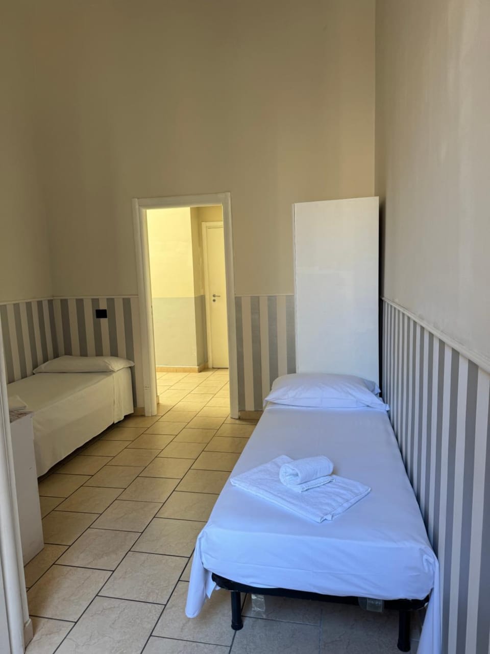 GARIBALDI ROOMS Bed and Breakfast in Reggio Calabria