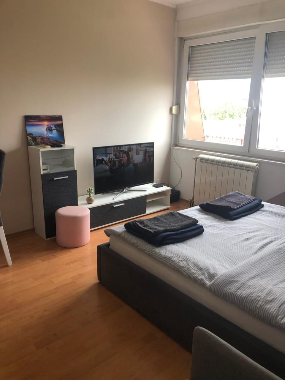 City sunset studio Apartment in Vojvodina