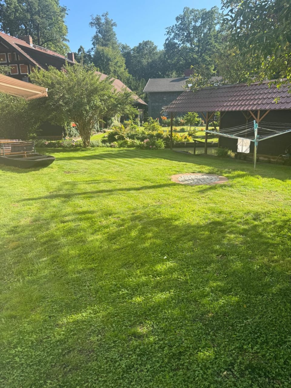 Pension Unter der 250 jährigen Eiche - Lehde Zentrum Bed and Breakfast in Lübbenau