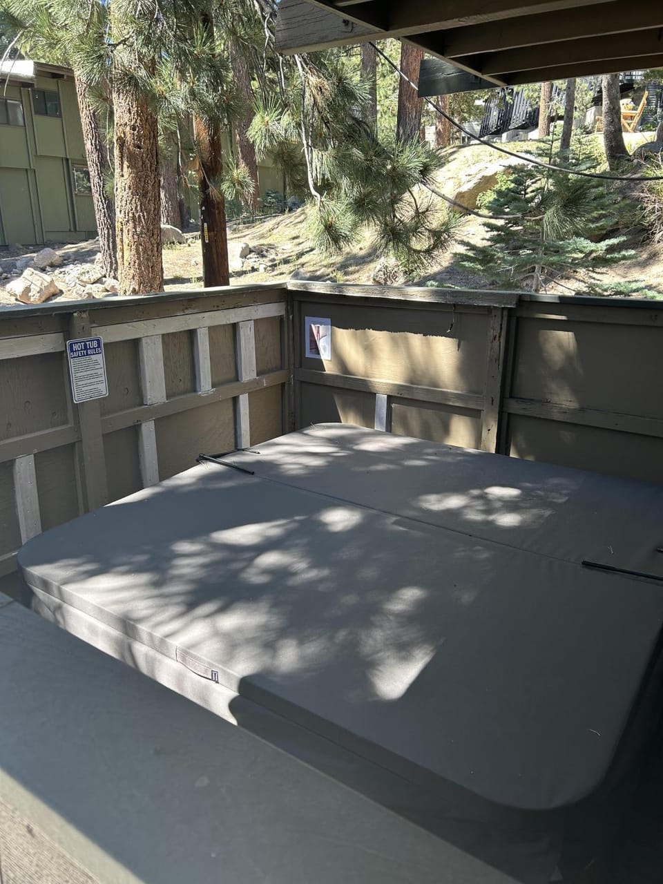 Tyrolean Village 6 2 Bedroom 1 and a Half Bath Sleeps 6 Walk to Lift Steps to town shuttle House in Mammoth Lakes