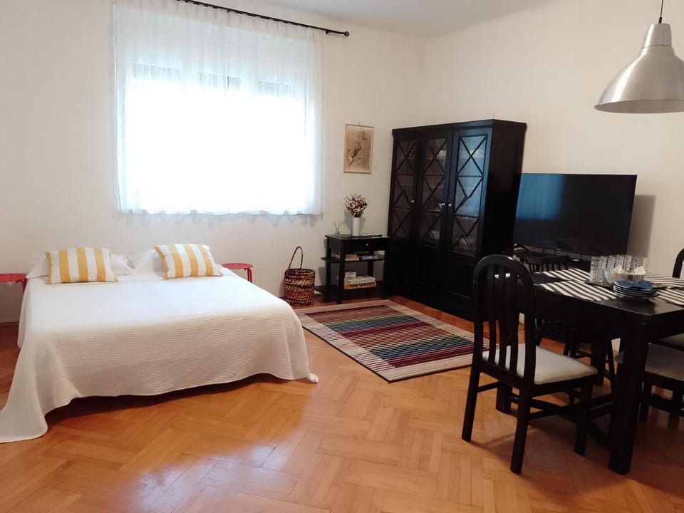 Emaus Garden - city center & 2 bth Apartment in Split