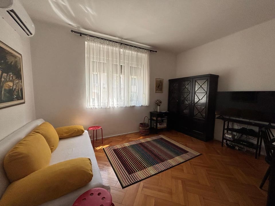Emaus Garden - city center & 2 bth Apartment in Split