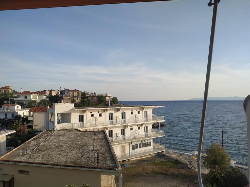 Poulea Rooms Apartment in Messenia