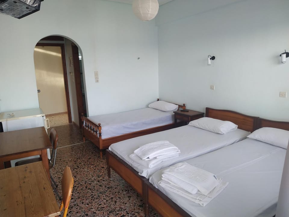 Poulea Rooms Apartment in Messenia