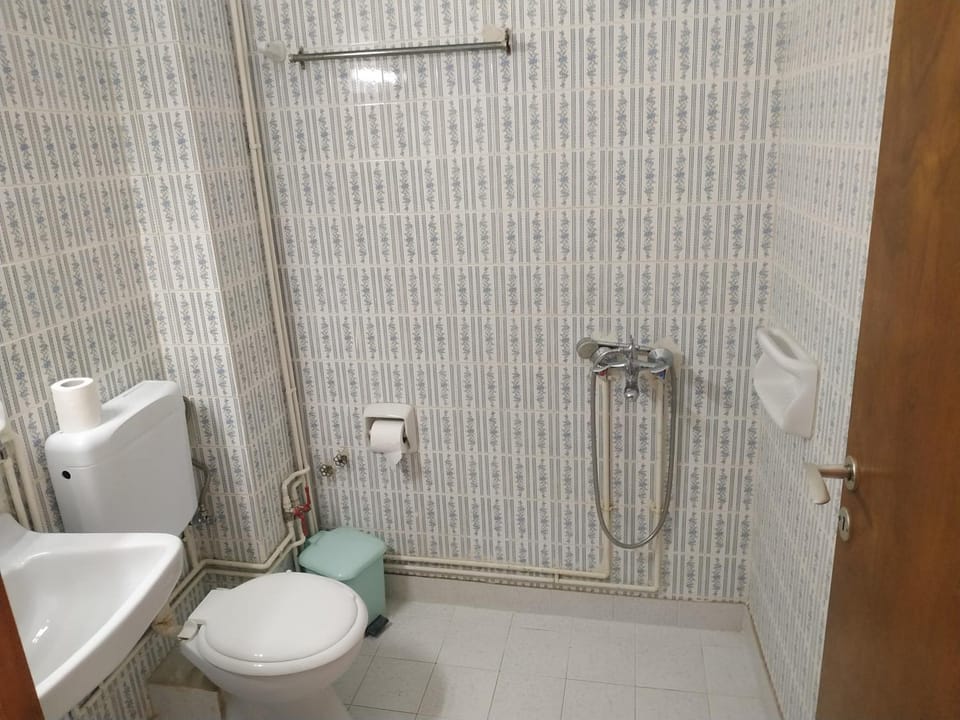Poulea Rooms Apartment in Messenia