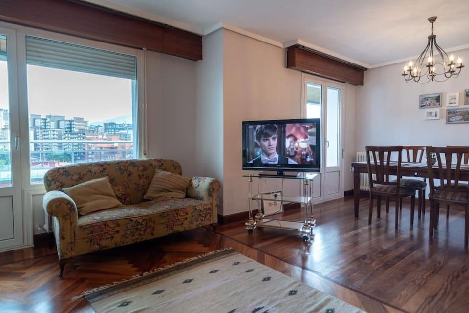 Exclusivo espacio - Parking Gratis Apartment in Bilbao