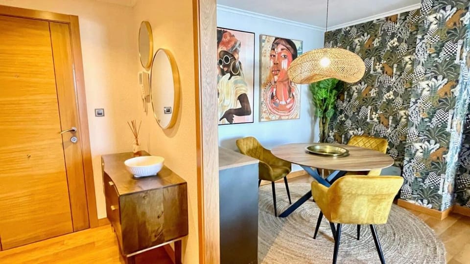 The Cliffs - Piccola Home Apartment in Galicia