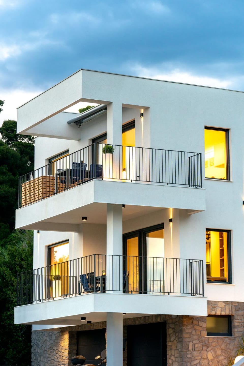 Property building, View (from property/room), Balcony/Terrace, Balcony/Terrace