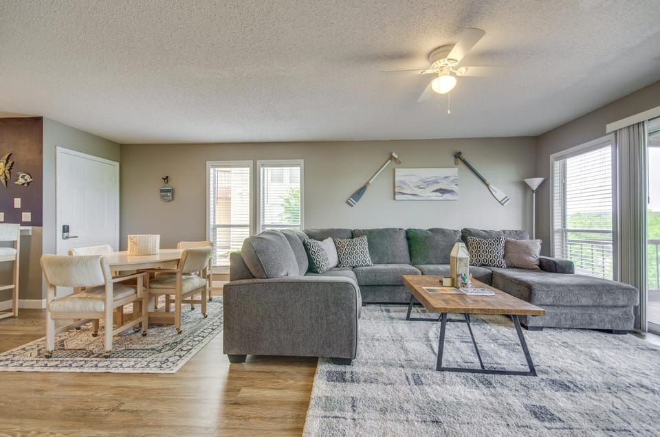 Osage Beach Condo w/ Private Deck & Lake Views! House in Lake of the Ozarks