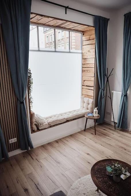 Cozy Dreams: Deluxe 2-Zimmer-Apartment -Küche Apartment in Nuremberg
