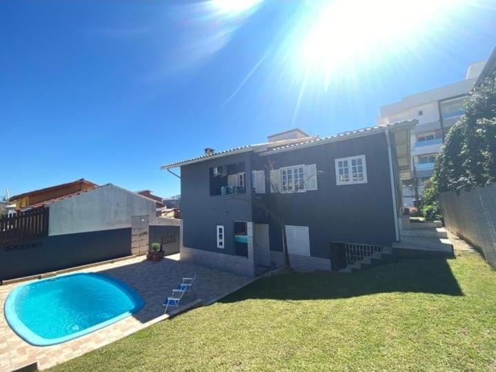 Casa 5 quartos nos ingleses 400 metros do mar House in Florianopolis