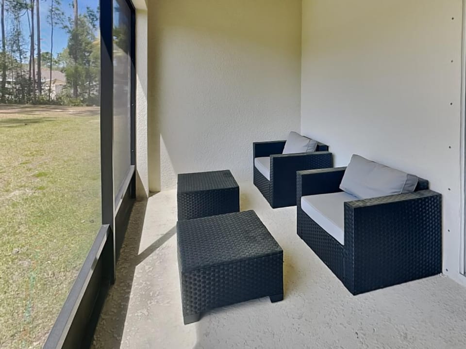 Garden, Balcony/Terrace, Seating area, furniture
