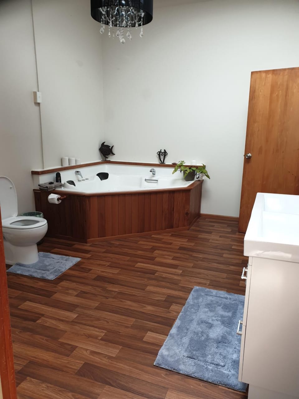 Bathroom, Bath