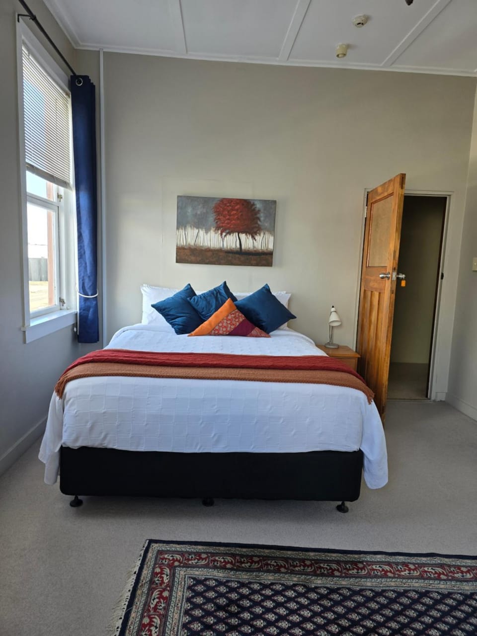 Royal Accommodation Hotel in Taranaki, New Zealand