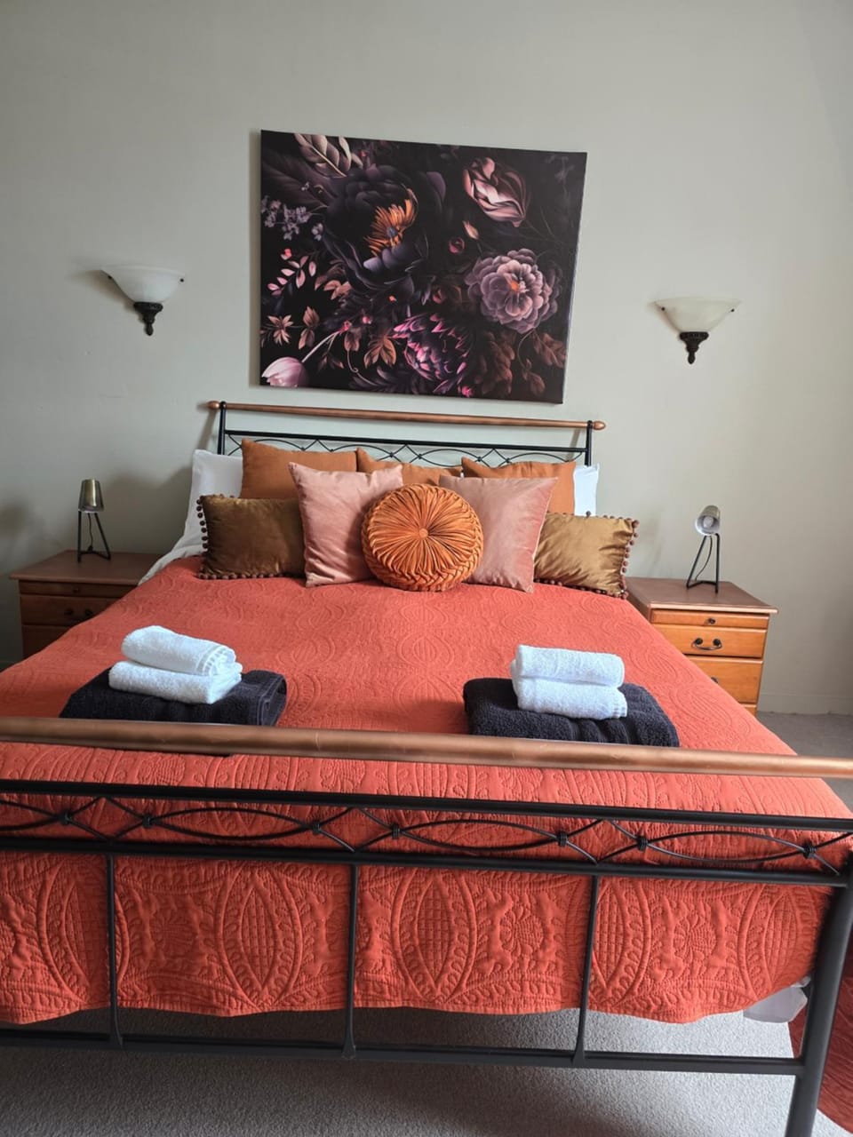 Royal Accommodation Hotel in Taranaki, New Zealand