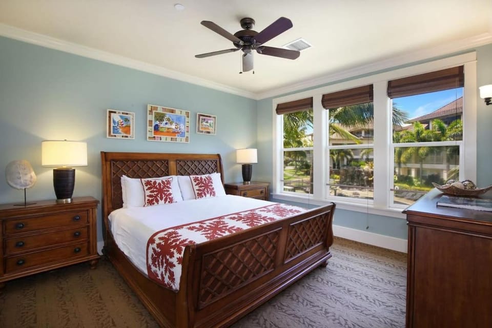 D211 Second Floor 3-bedroom Poolside Lanai Villa in Poipu