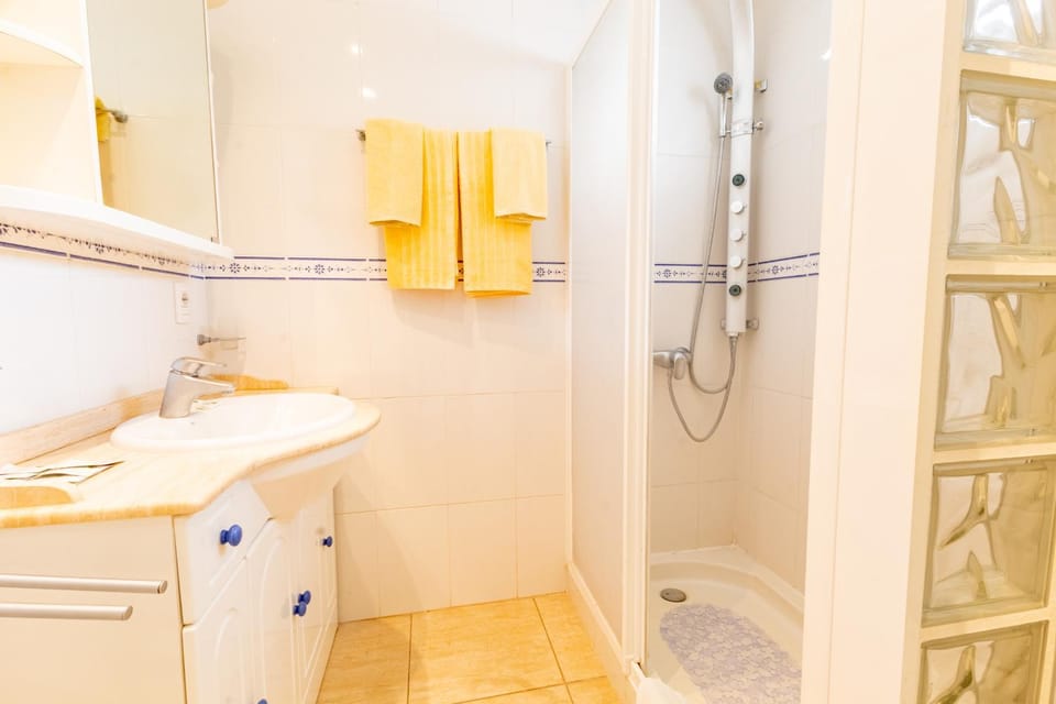 Bright 2 Bedroom Apt by Dream Homes Tenerife Apartment in Canary Islands