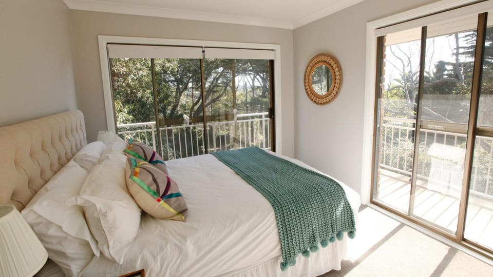 Bed, Balcony/Terrace, Bedroom