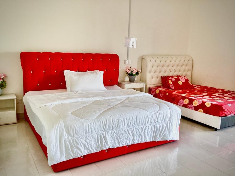 Homestay Kampar Putra House in Perak