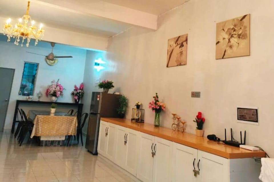 Homestay Kampar Putra House in Perak
