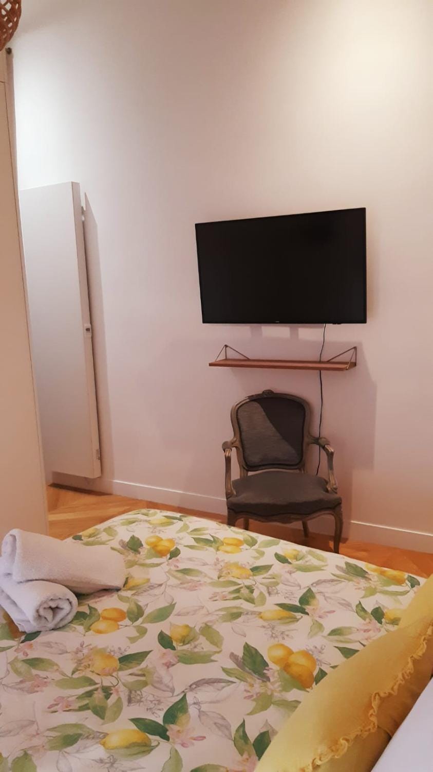 Au cœur du quartier Latin Vacation rental in Paris