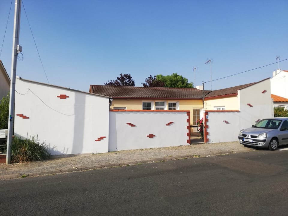 Property building, Street view