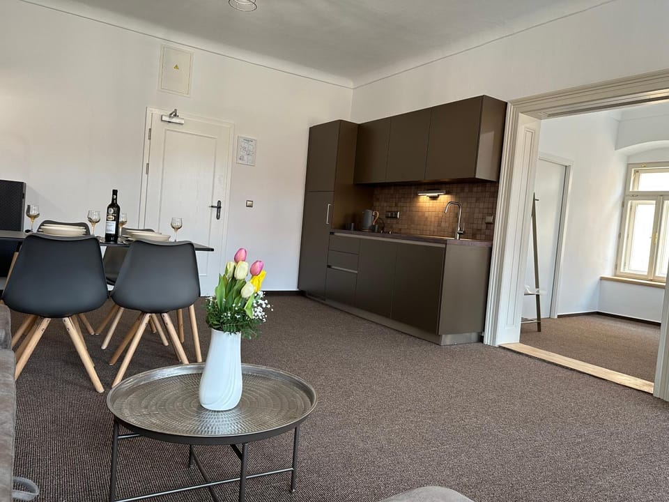Kitchen or kitchenette, Living room, Dining area