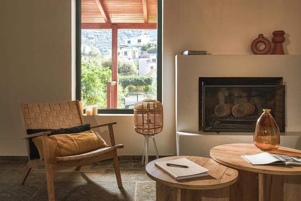 Living room, Seating area, Diving, Diving, fireplace, fireplace