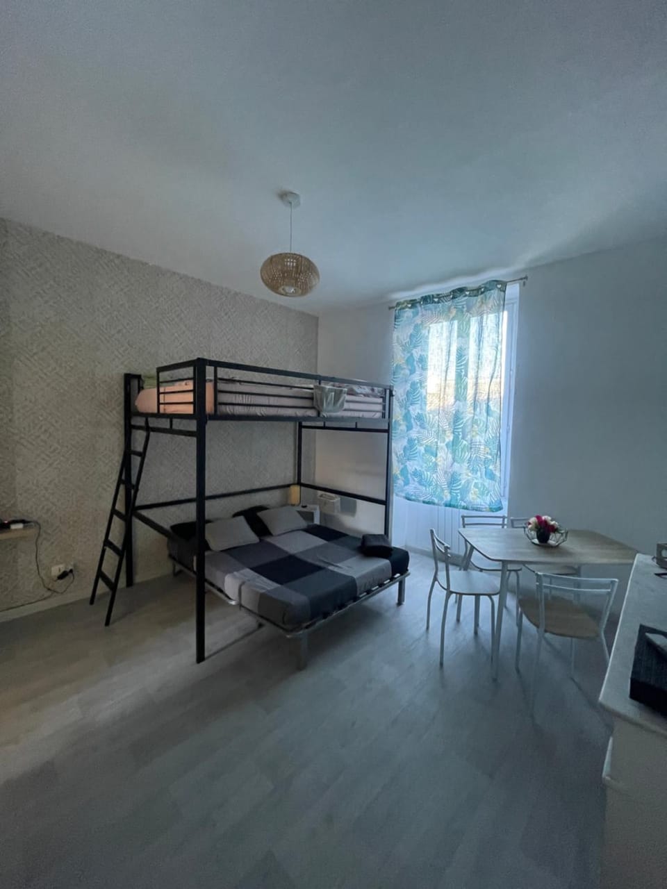 Living room, Bedroom