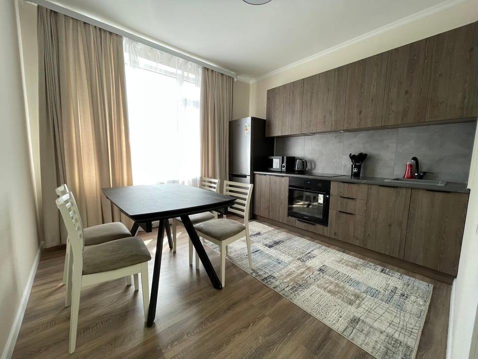 Coffee/tea facilities, Kitchen or kitchenette, Dining area, minibar, pet friendly, stove