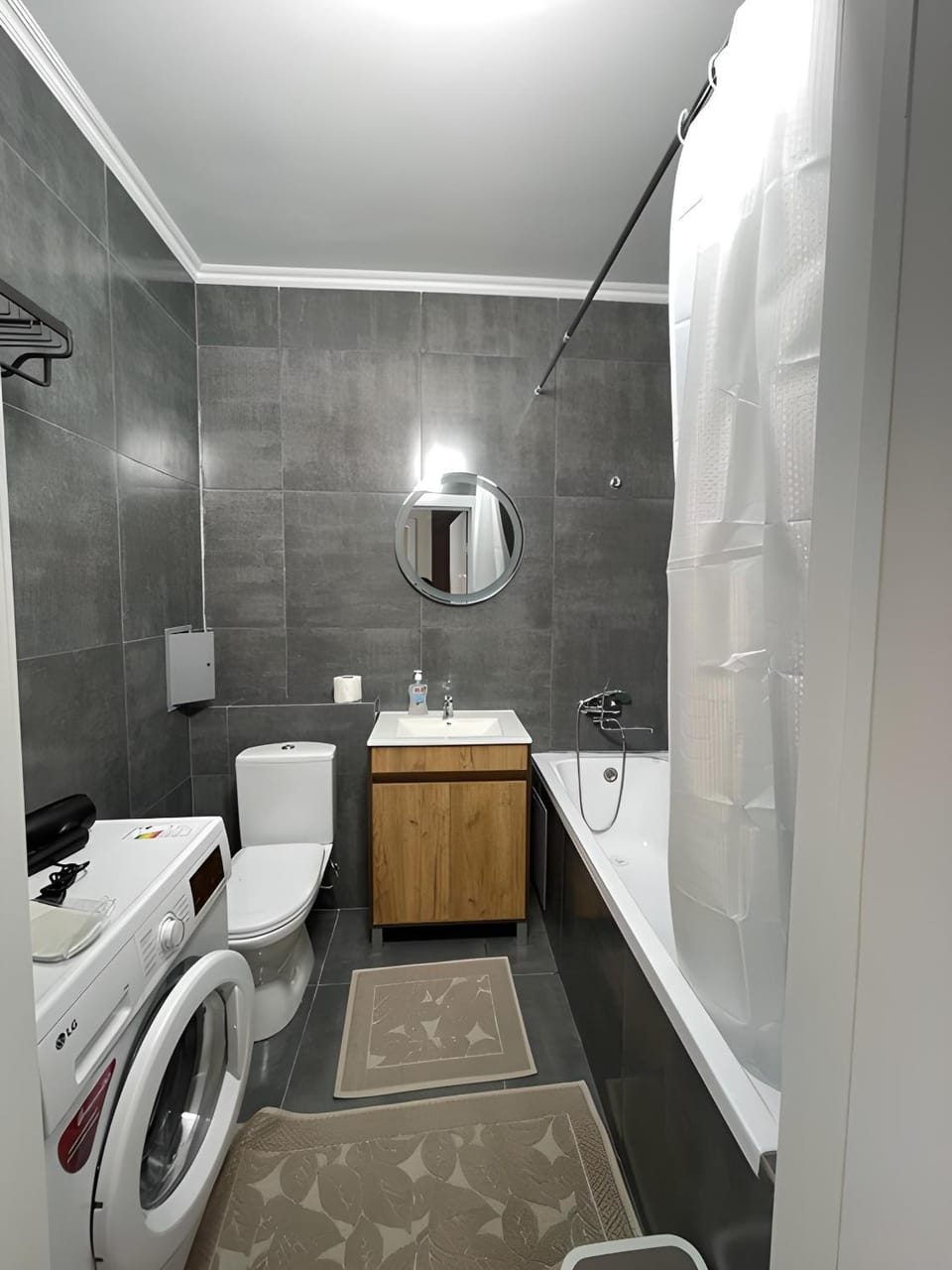 Toilet, Bathroom, Bath, washing machine