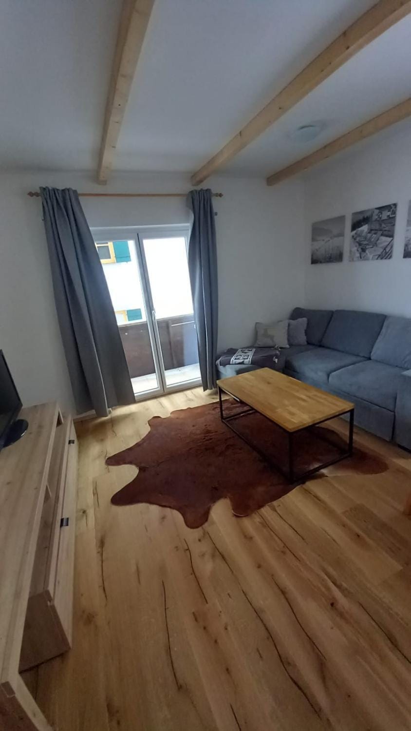 Stile Oase Apartment 1 Apartment in Zell am See