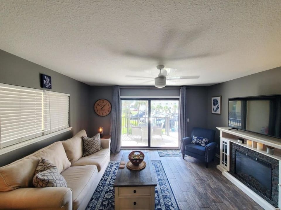 Ocean Villas 6 condo Apartment in Saint Augustine Beach