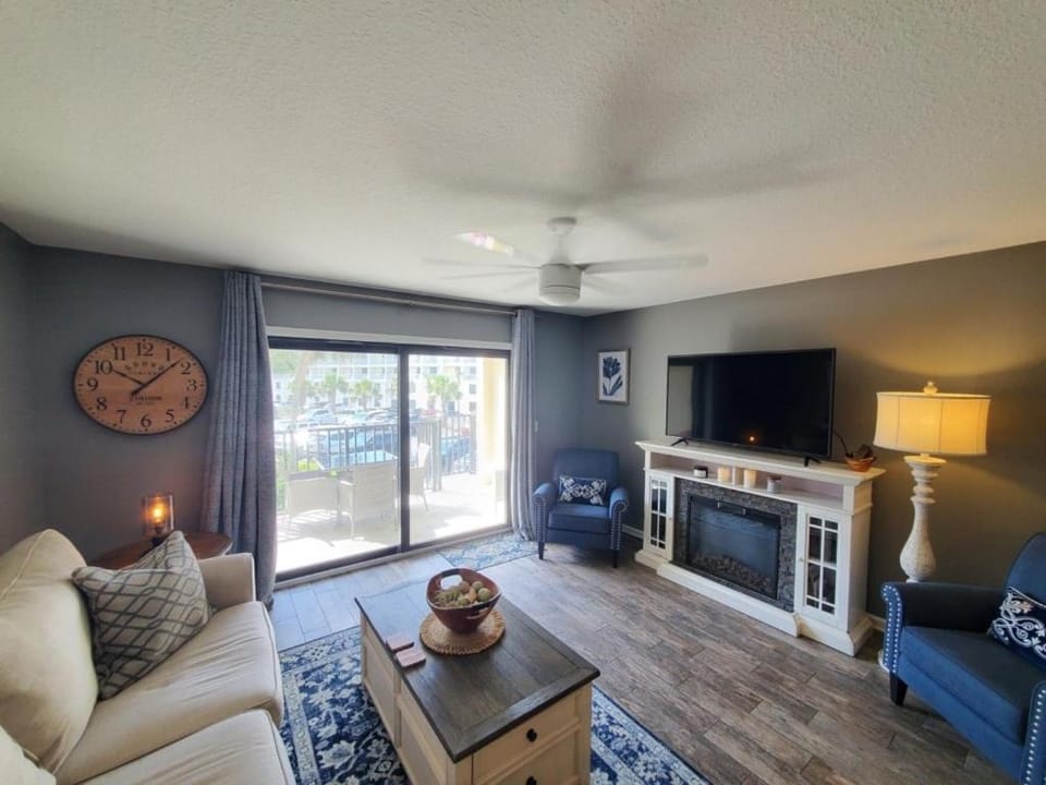 Ocean Villas 6 condo Apartment in Saint Augustine Beach