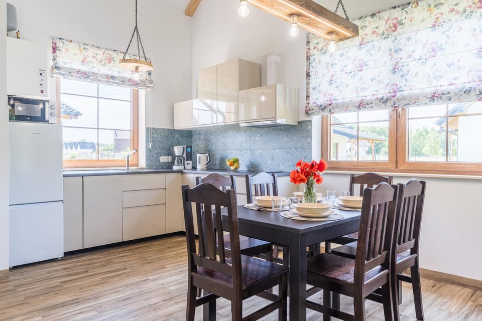 Kitchen or kitchenette, Living room, Seating area, Dining area, dishwasher, minibar, pet friendly, stove