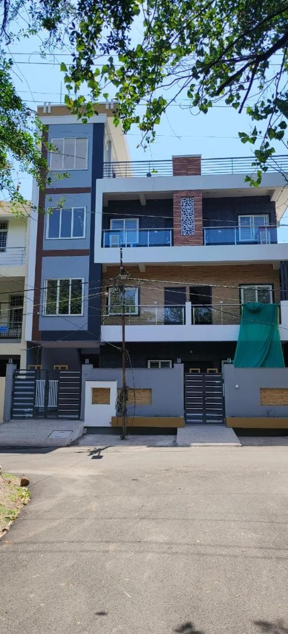 Aashiyana Home Stay, Arera Colony, Bhopal Vacation rental in India