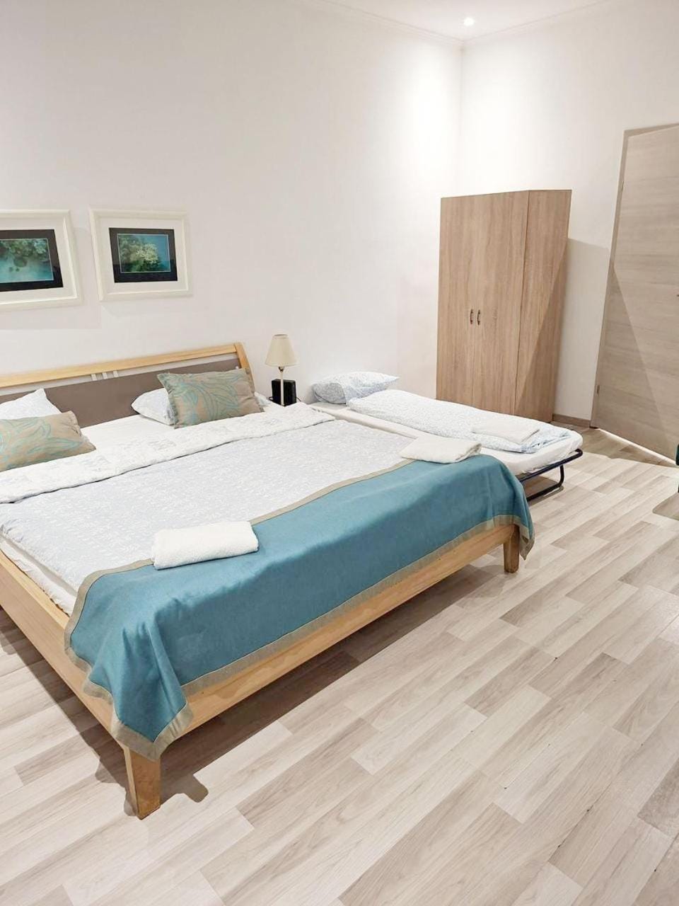 Bed, Bedroom, wardrobe