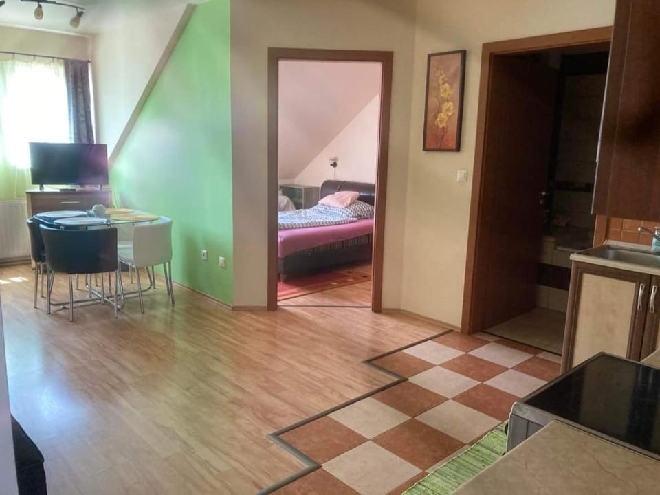 Árnyas Residence Apartman Pécs Apartment in Hungary