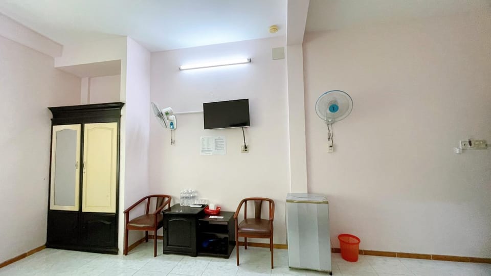 TV and multimedia, Seating area